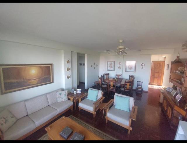 2 BEDROOM APARTMENT FOR SALE IN GLENWOOD